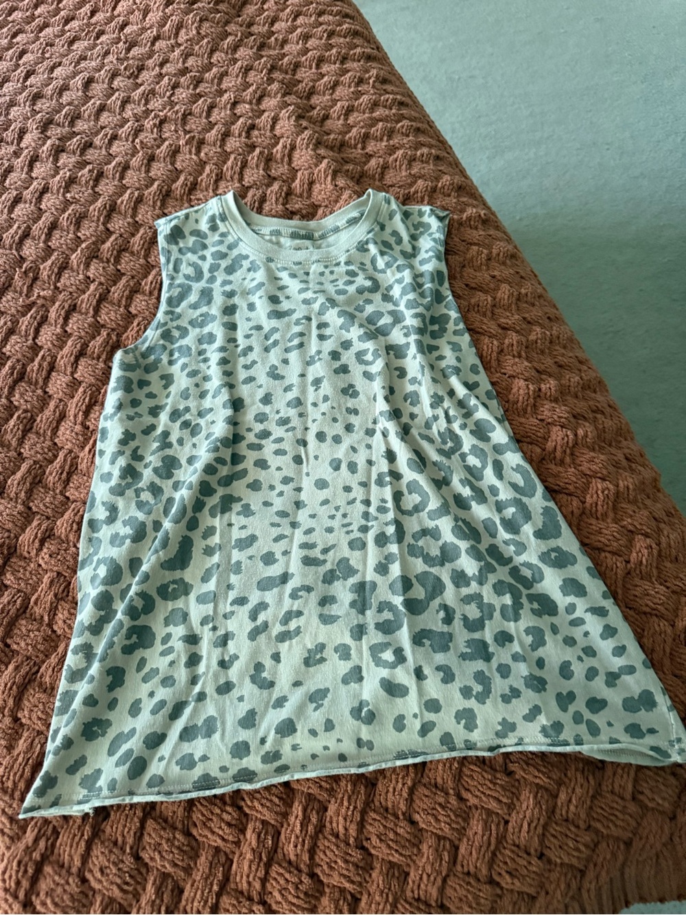Zoe + Liv light tan cheetah sleeveless tee